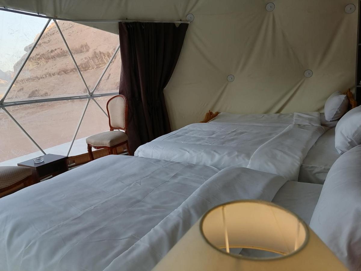 Sara Luxury Camp Hotel Wadi Rum Ngoại thất bức ảnh