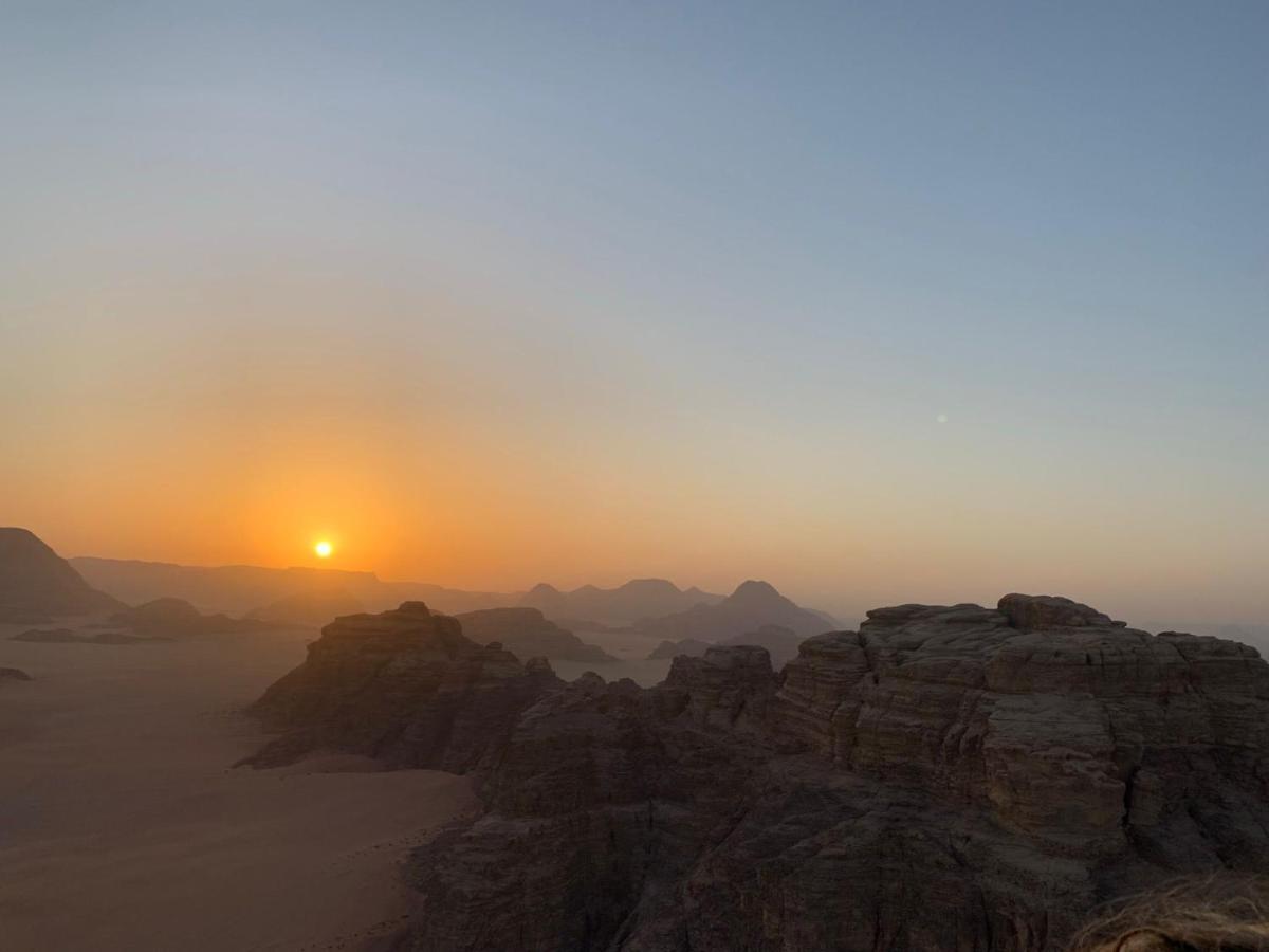 Sara Luxury Camp Hotel Wadi Rum Ngoại thất bức ảnh