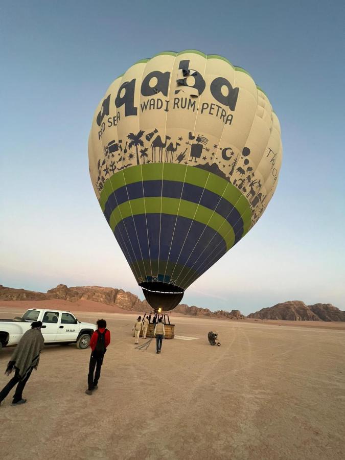 Sara Luxury Camp Hotel Wadi Rum Ngoại thất bức ảnh