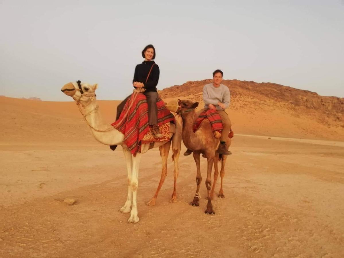 Sara Luxury Camp Hotel Wadi Rum Ngoại thất bức ảnh